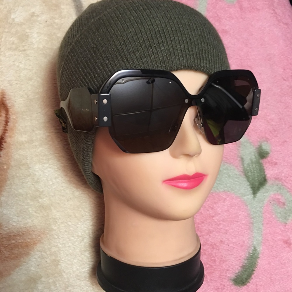 Authentic oversized Miu Miu Women sunglases